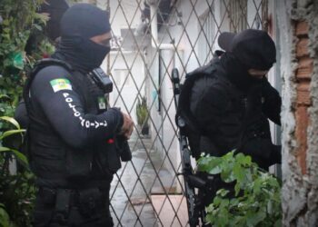 Dez suspeitos são presos em operação contra tráfico de drogas e lavagem de dinheiro no RN